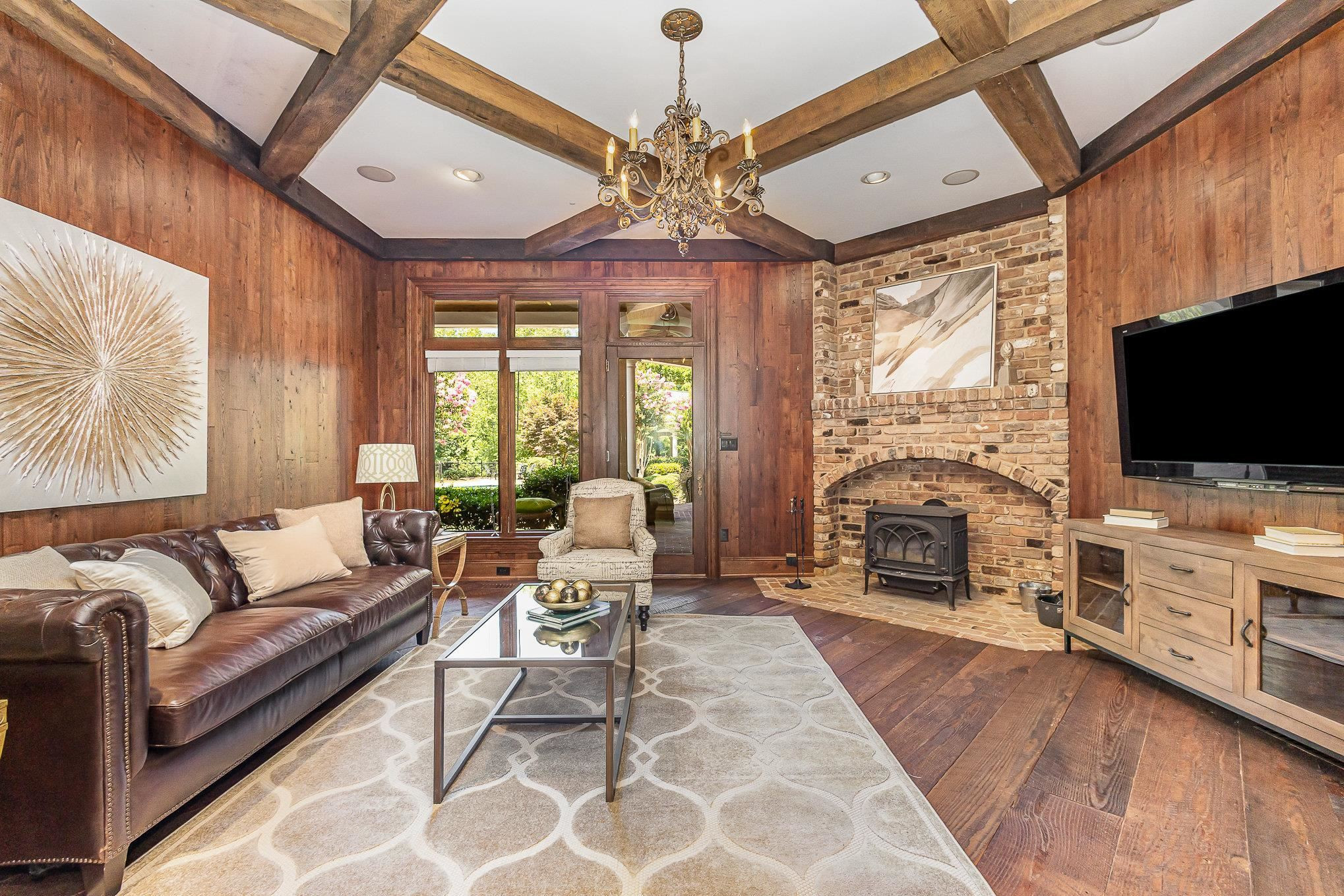 7728 Grace Cove Lane