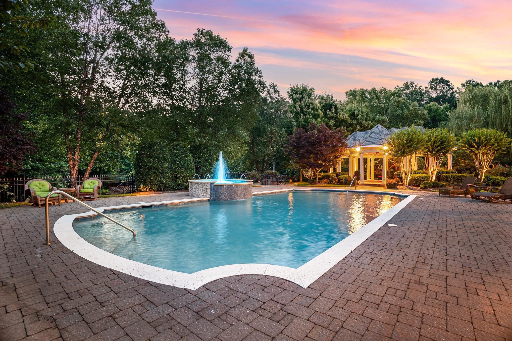 7728 Grace Cove Lane