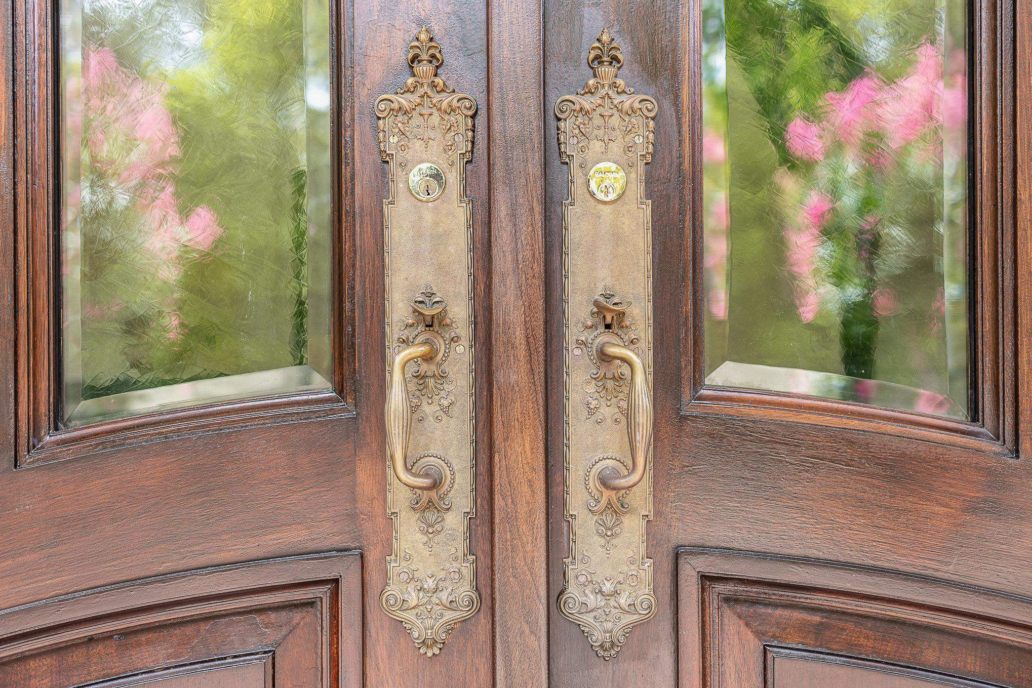 7728 Grace Cove Lane