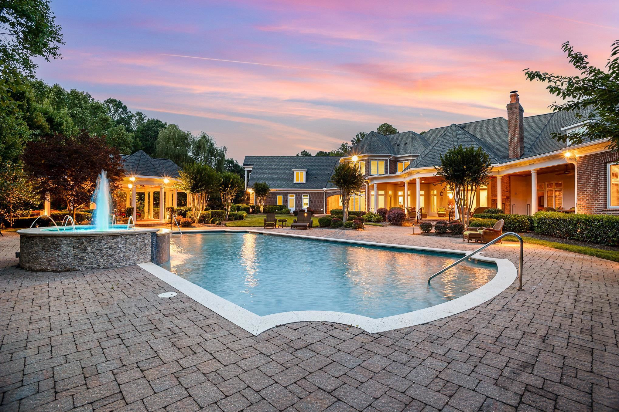 7728 Grace Cove Lane