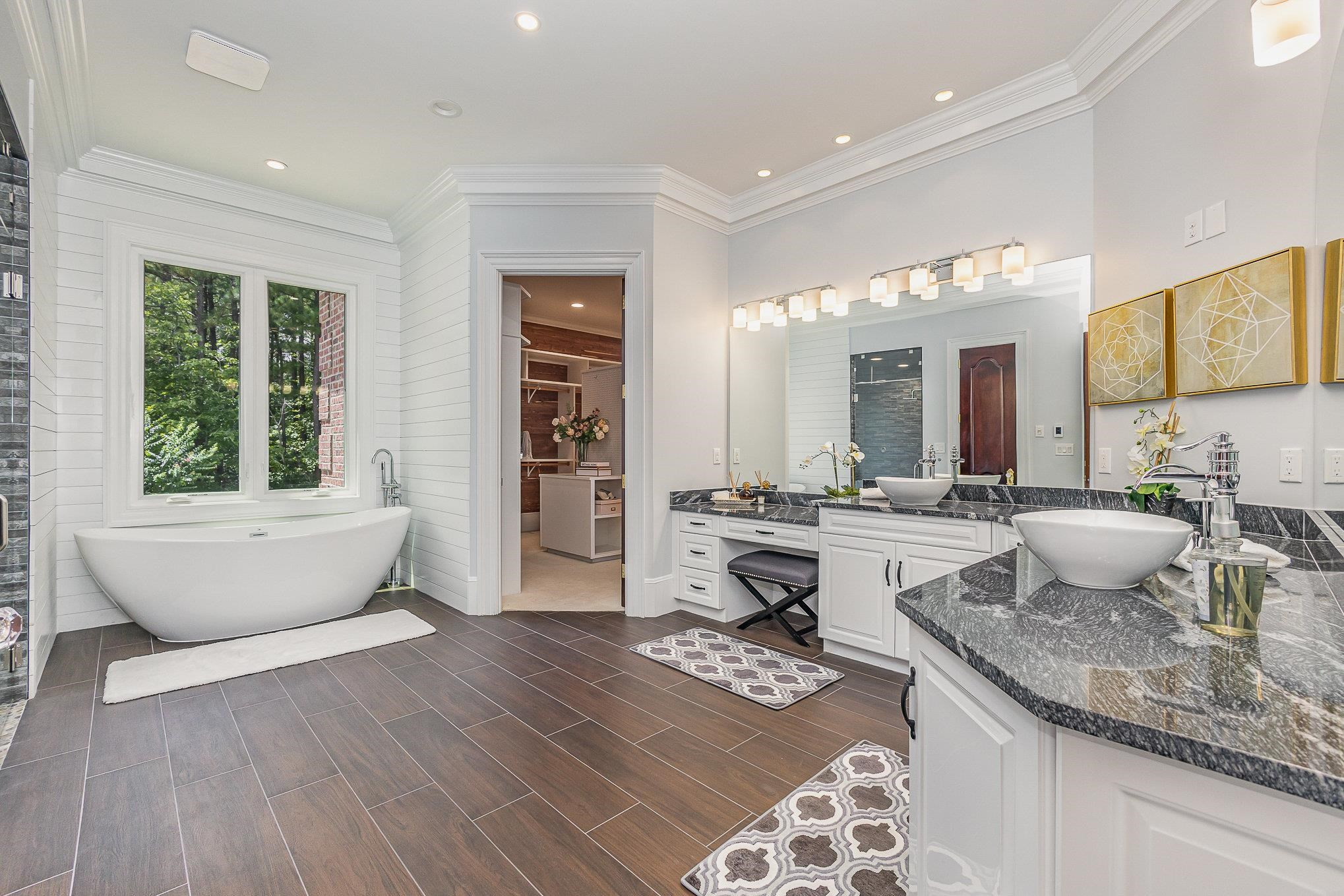 7728 Grace Cove Lane