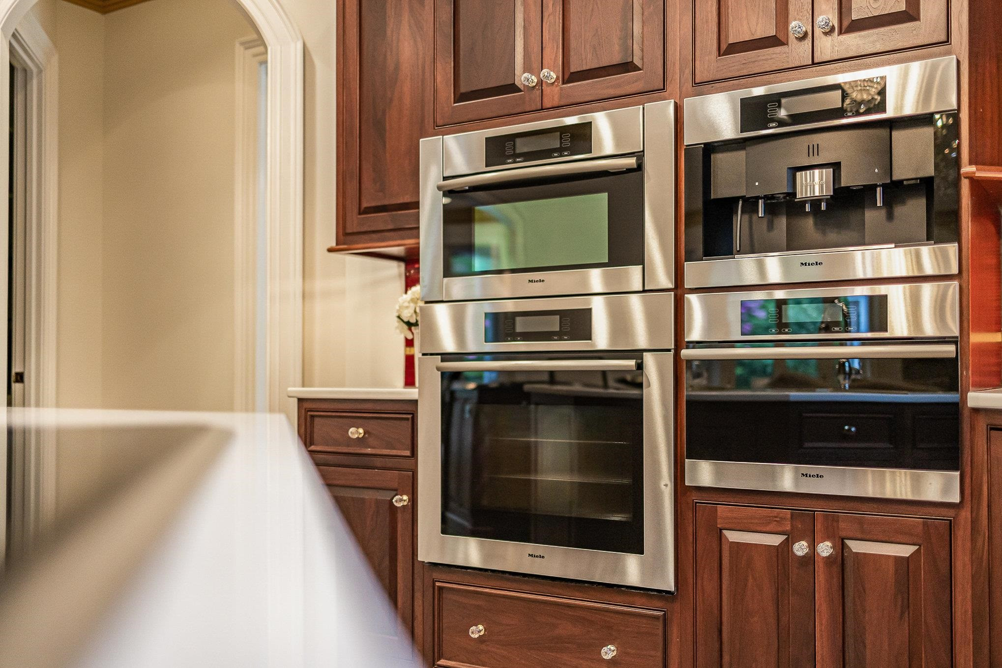 7728 Grace Cove Lane