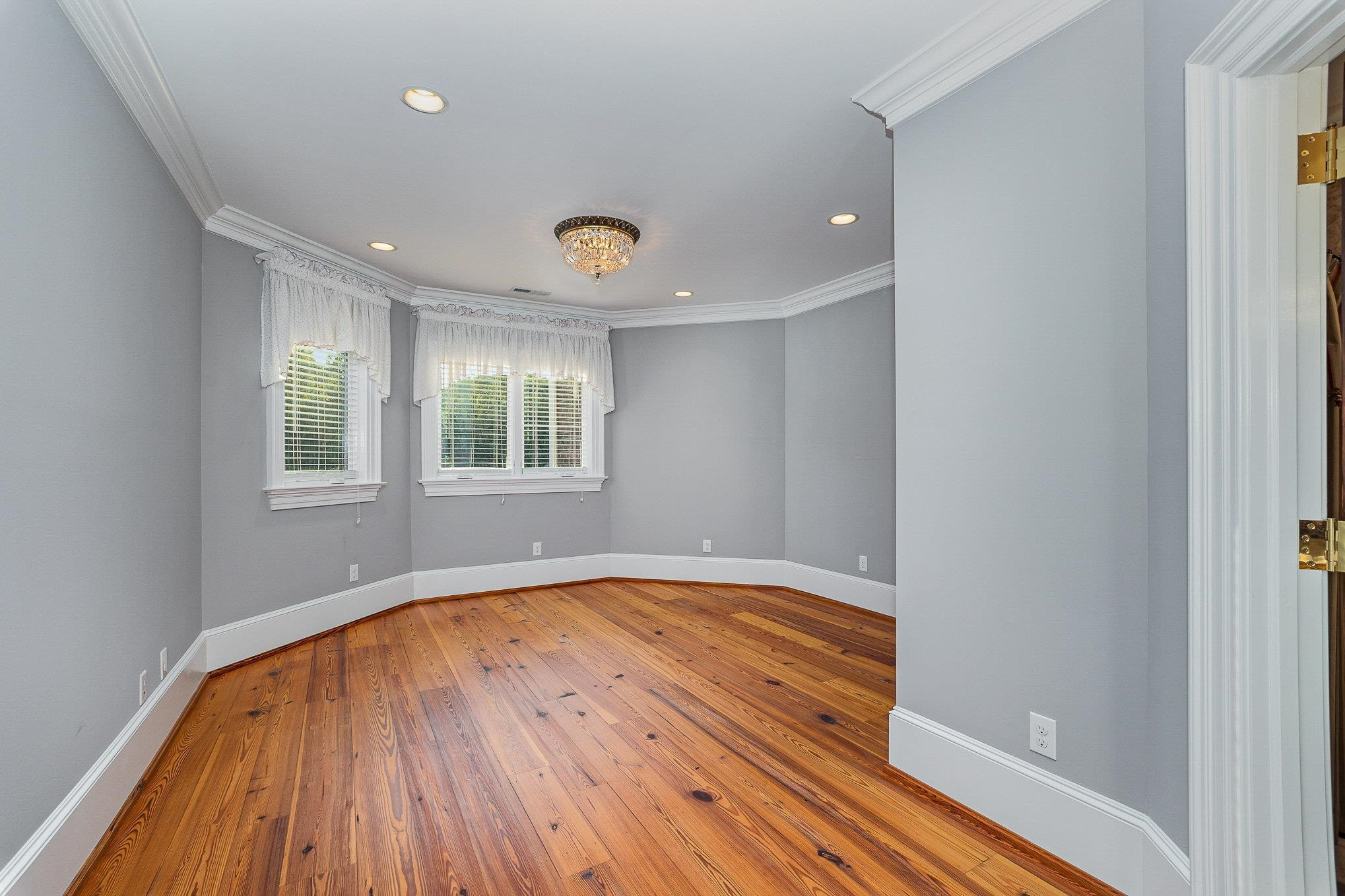 7728 Grace Cove Lane