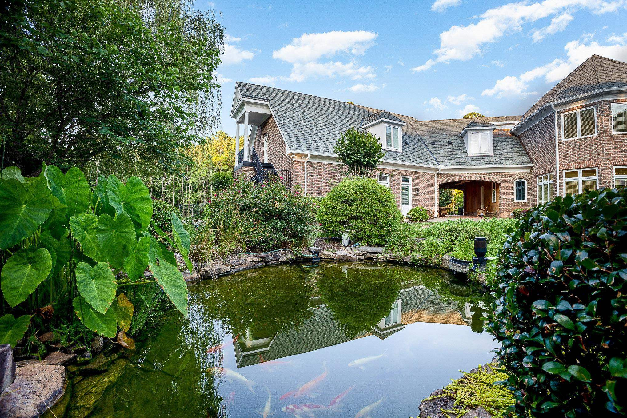 7728 Grace Cove Lane