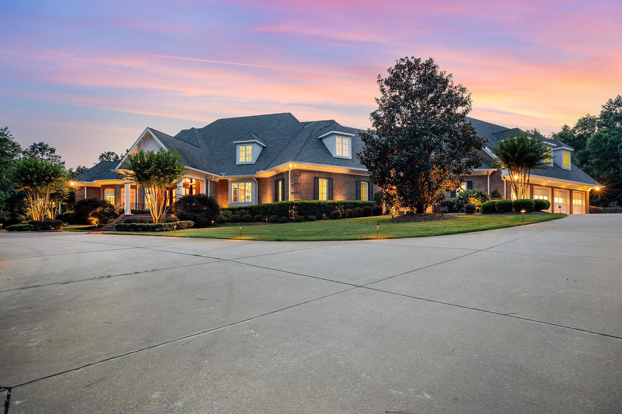 7728 Grace Cove Lane