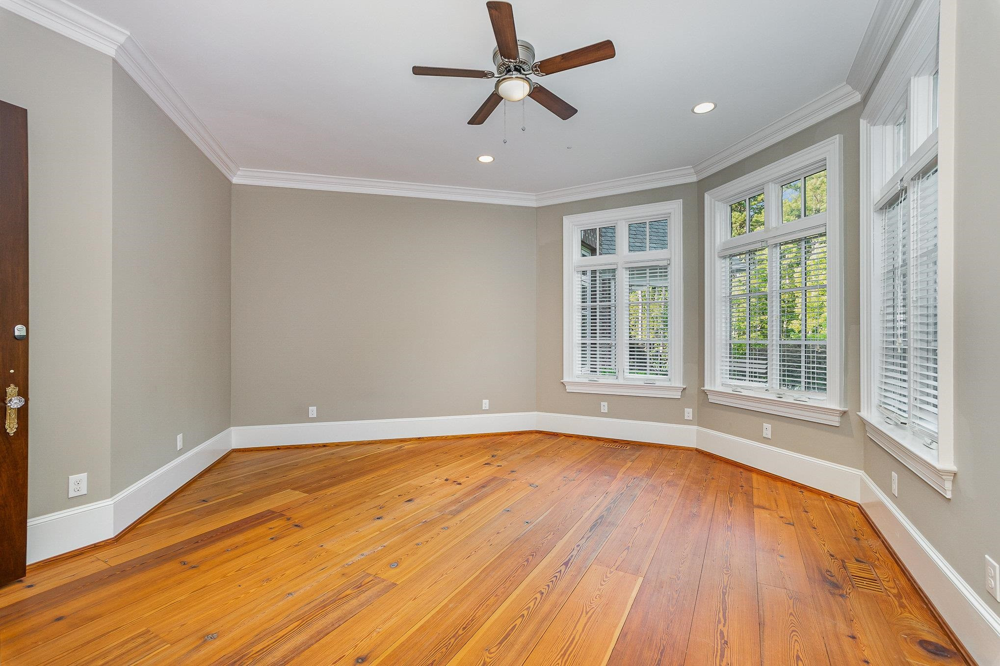 7728 Grace Cove Lane