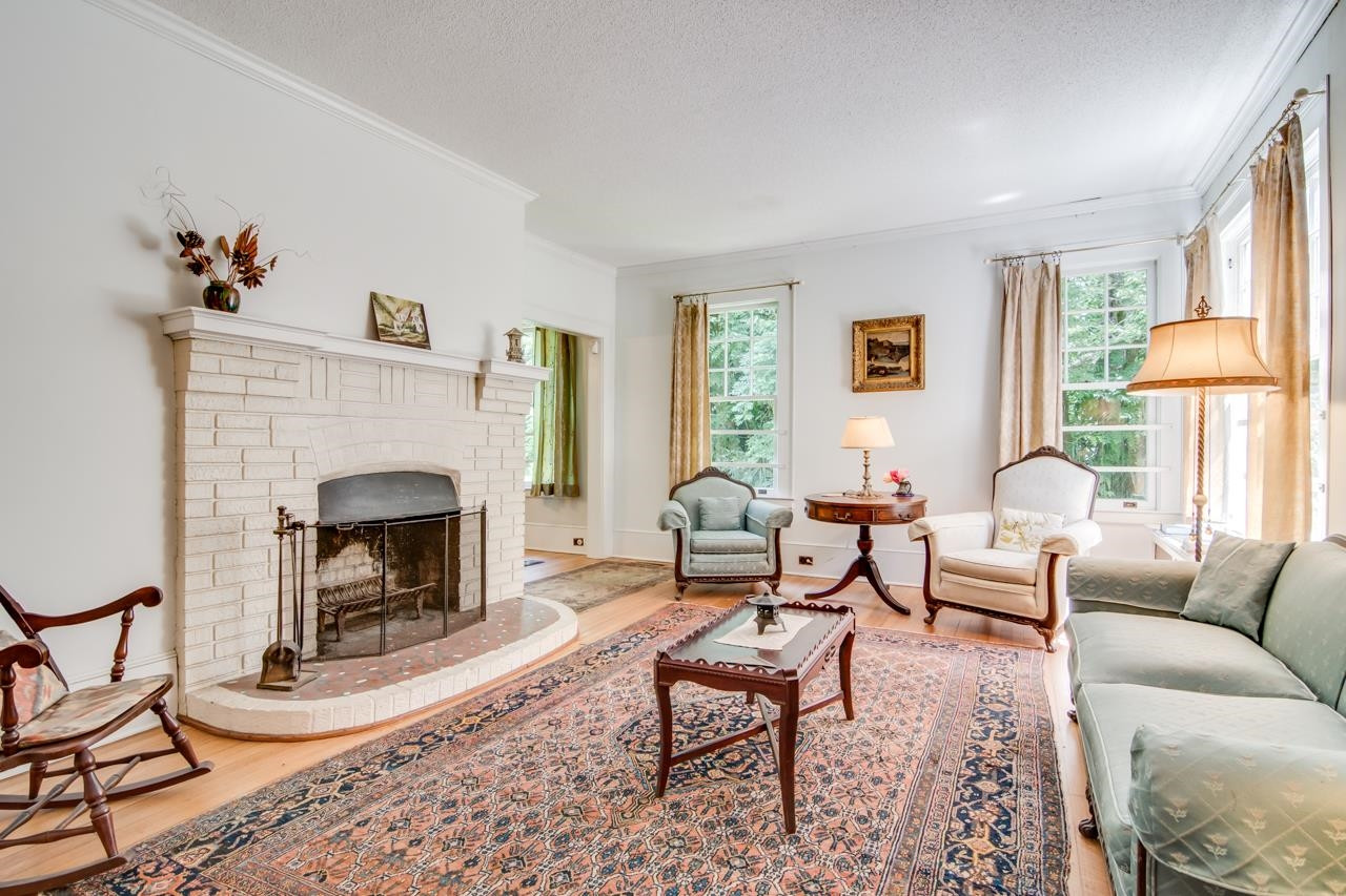 412 Carolina Circle