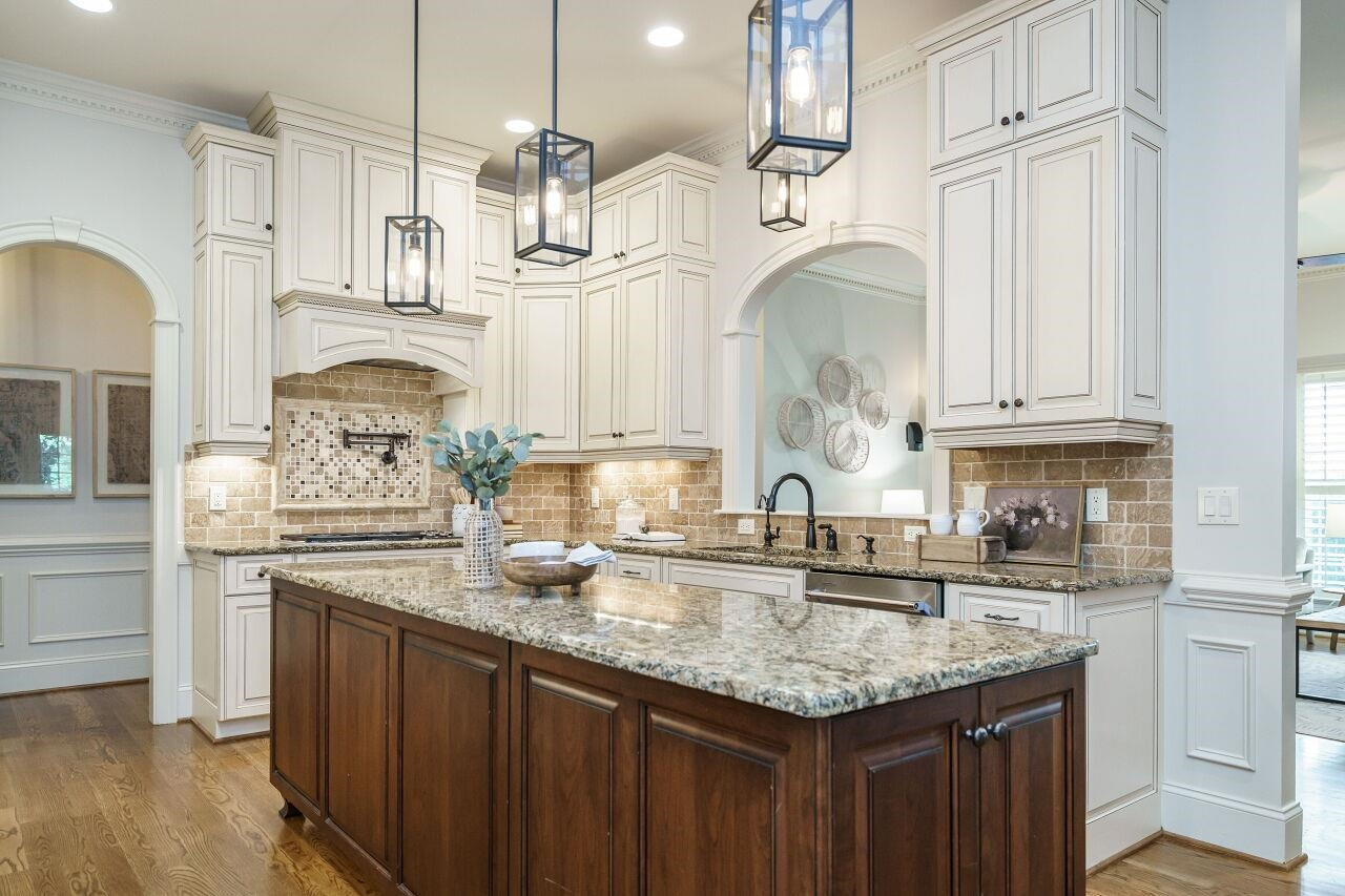 6011 Churchill Falls Place