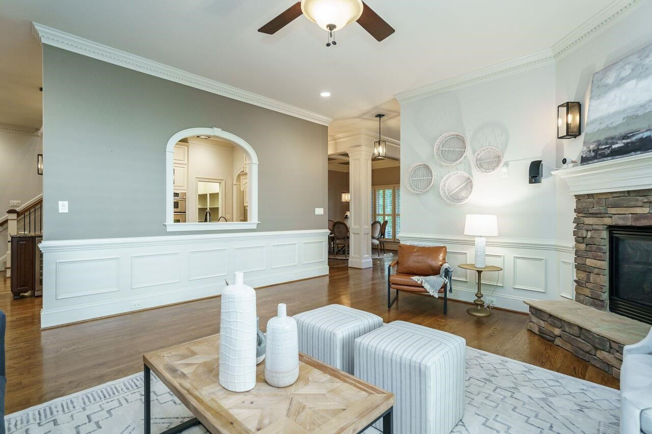 6011 Churchill Falls Place