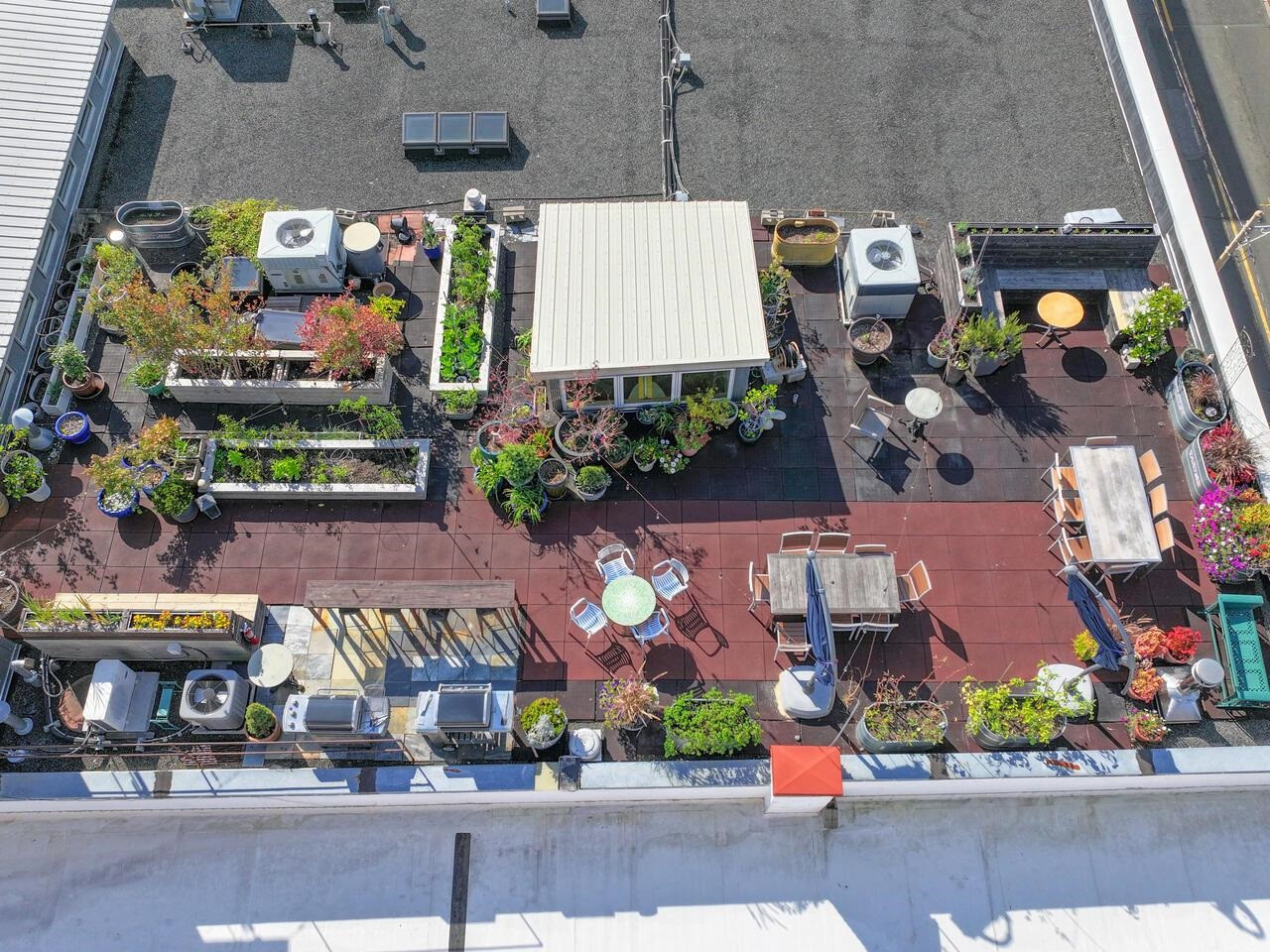 208 Rigsbee Avenue # 207