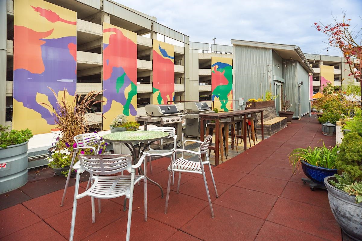 208 Rigsbee Avenue # 207