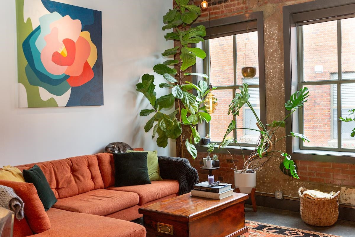 208 Rigsbee Avenue # 207