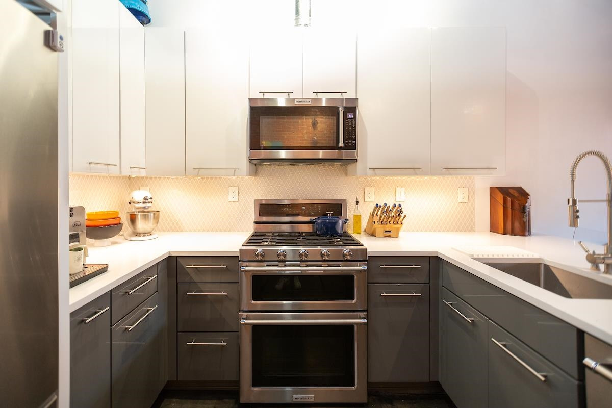 208 Rigsbee Avenue # 207