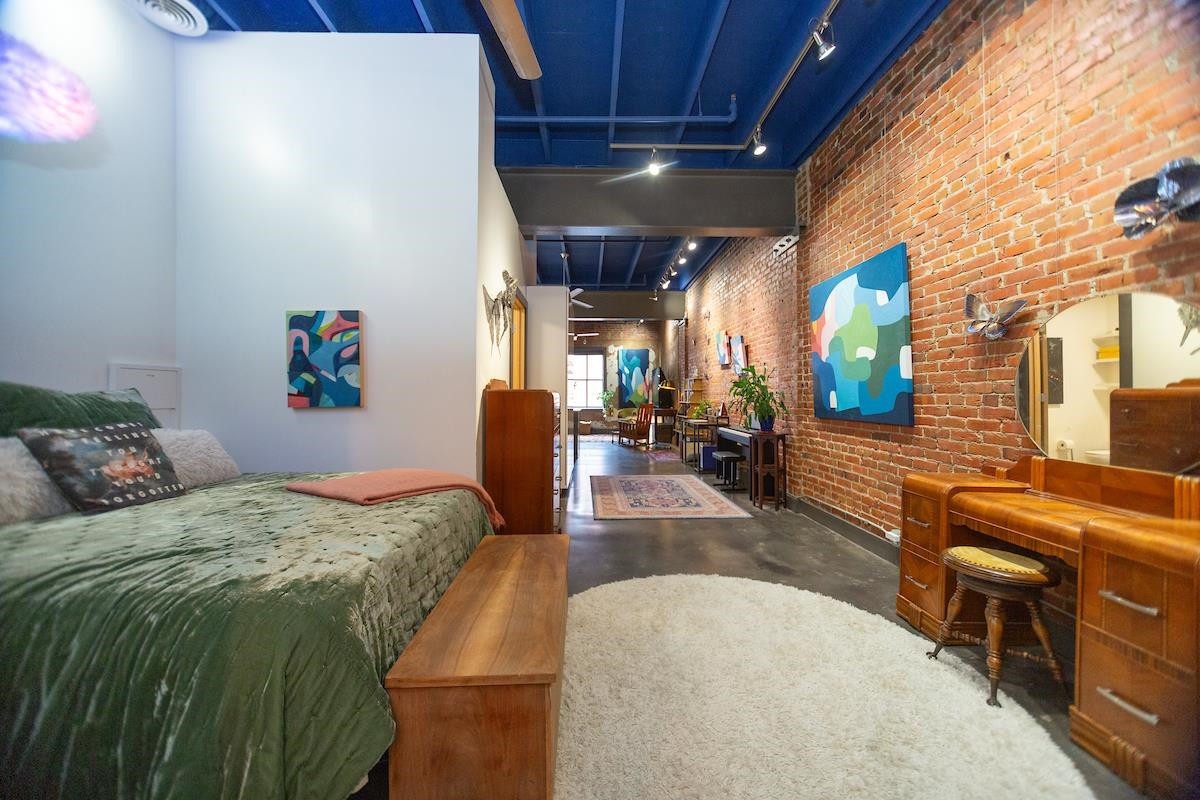 208 Rigsbee Avenue # 207