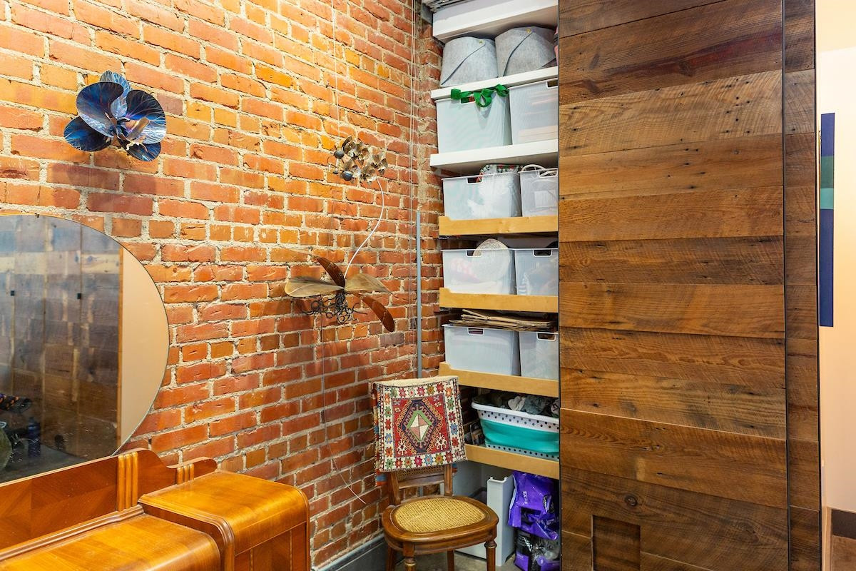 208 Rigsbee Avenue # 207