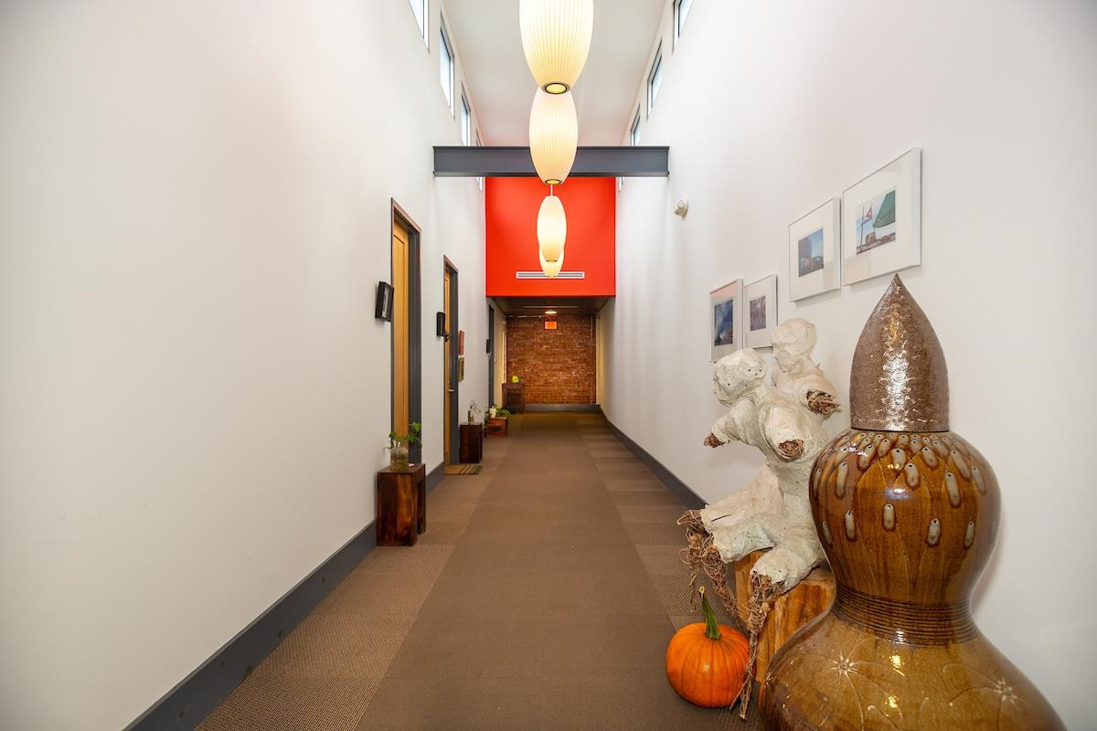 208 Rigsbee Avenue # 207