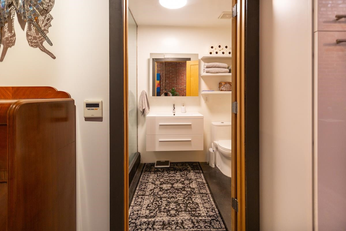 208 Rigsbee Avenue # 207