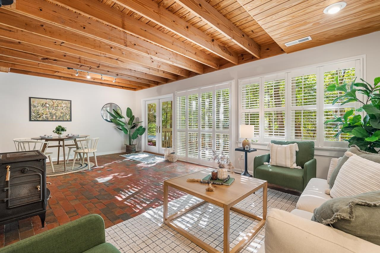 1209 Hillsborough Road # C