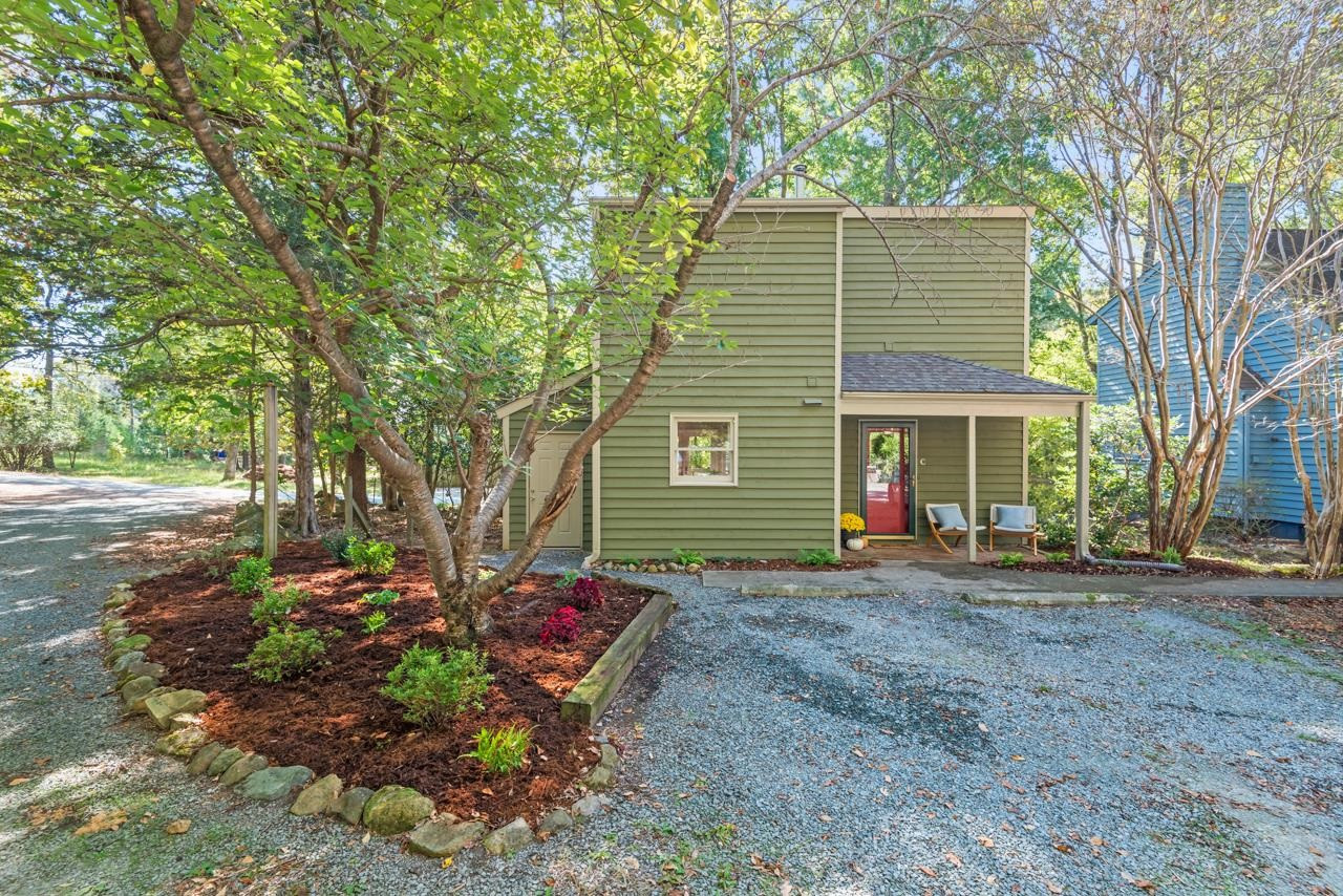 1209 Hillsborough Road # C