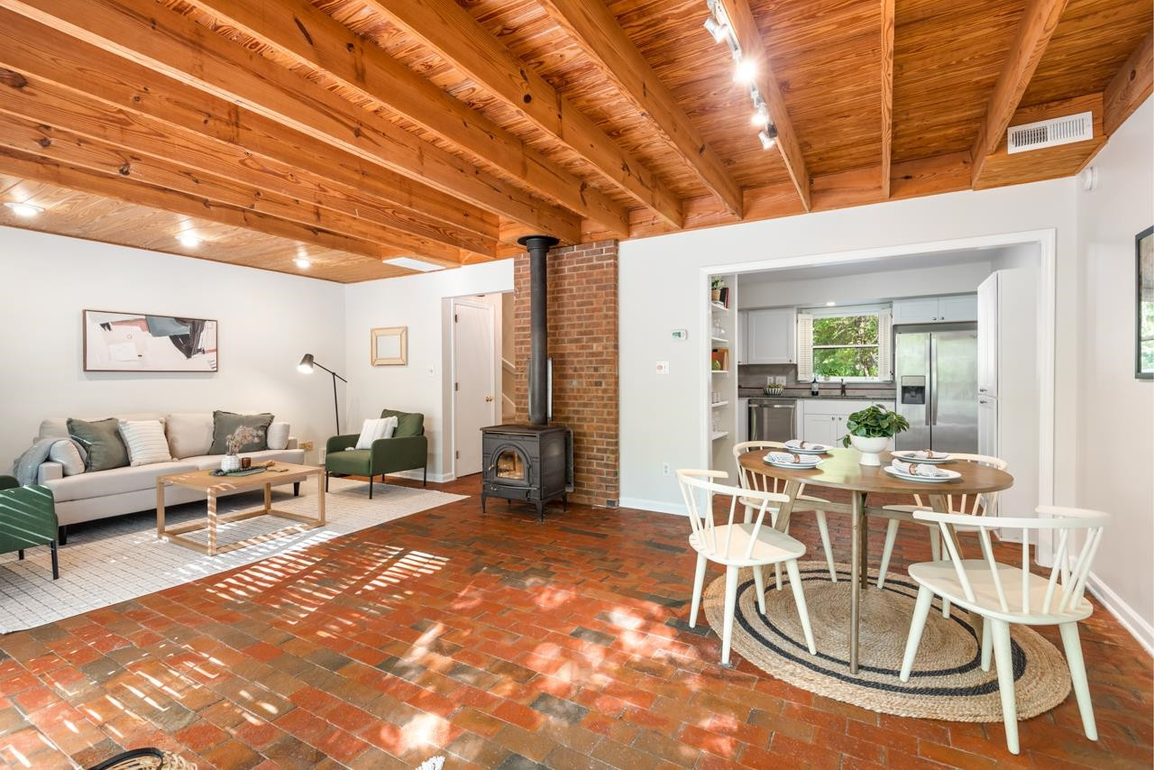 1209 Hillsborough Road # C