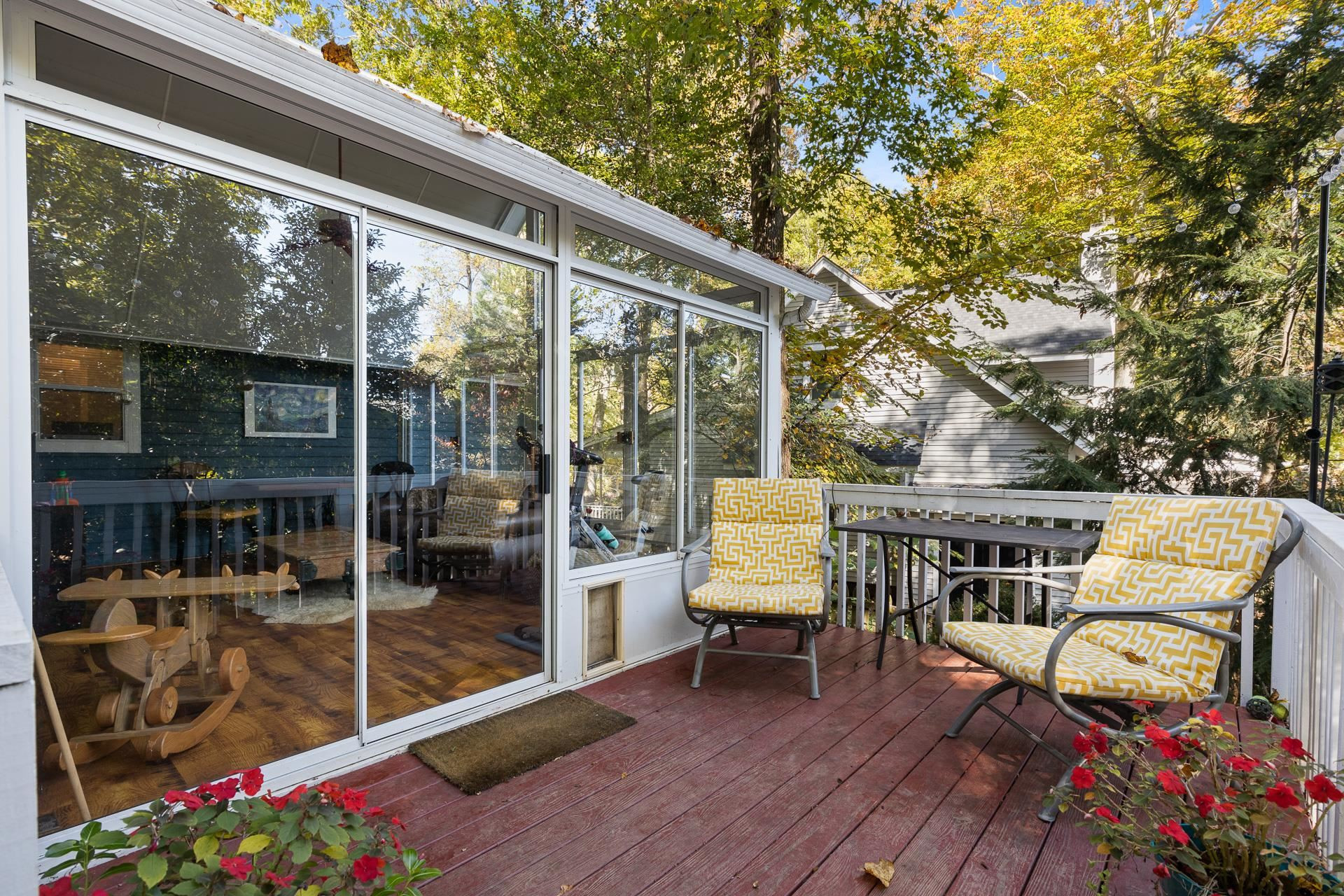 116 Creekview Circle