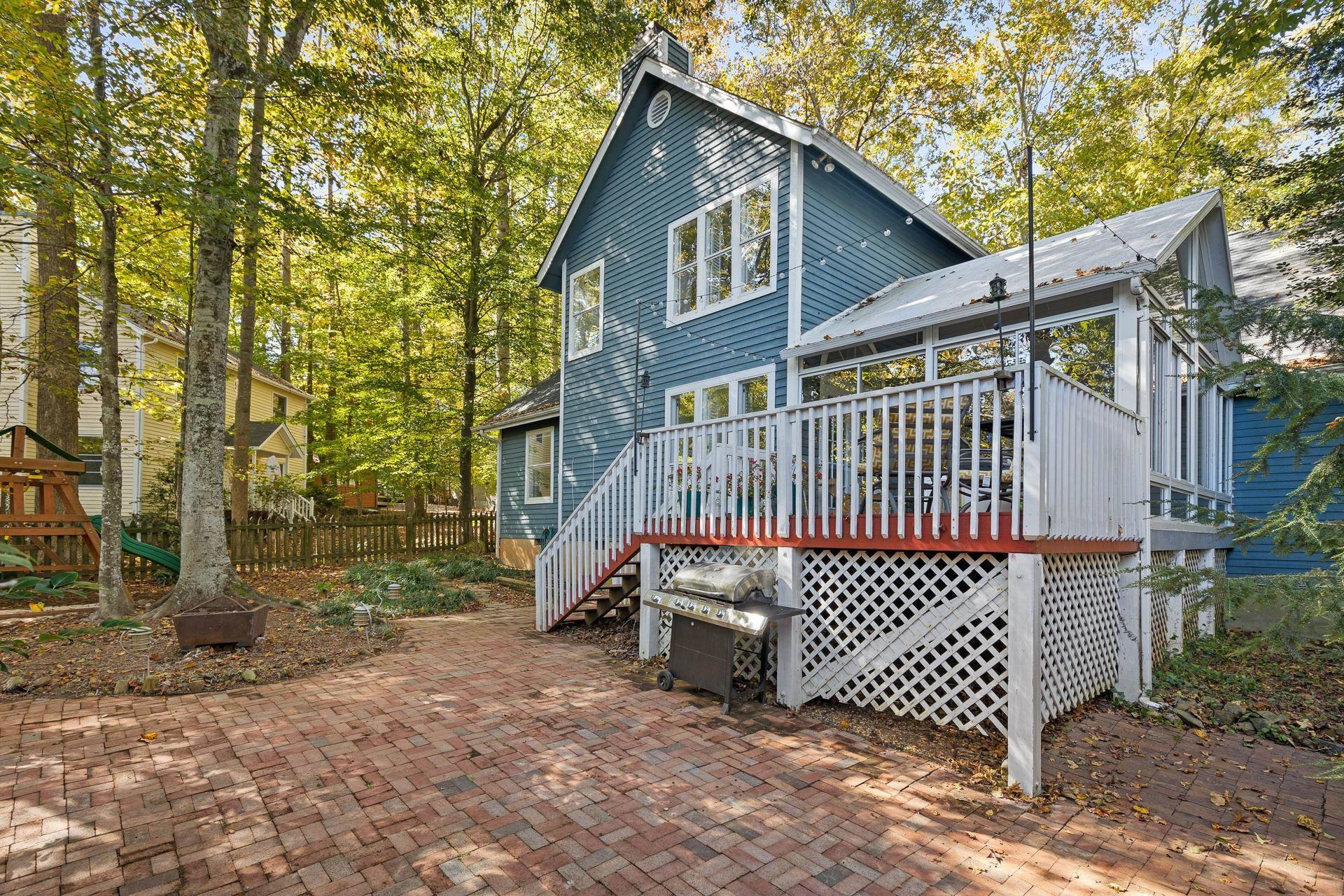 116 Creekview Circle