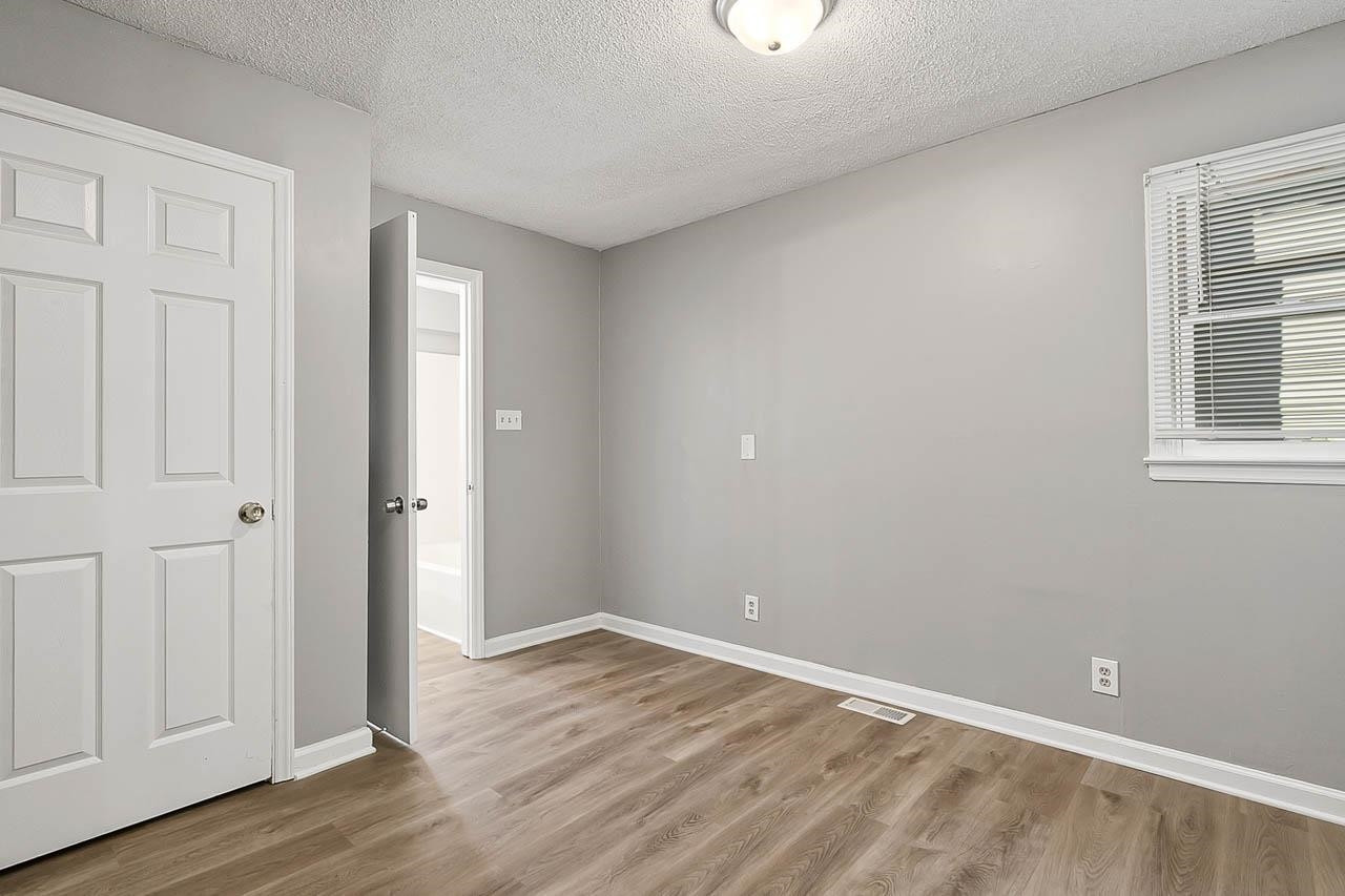 1211 Carpenter Fletcher Road