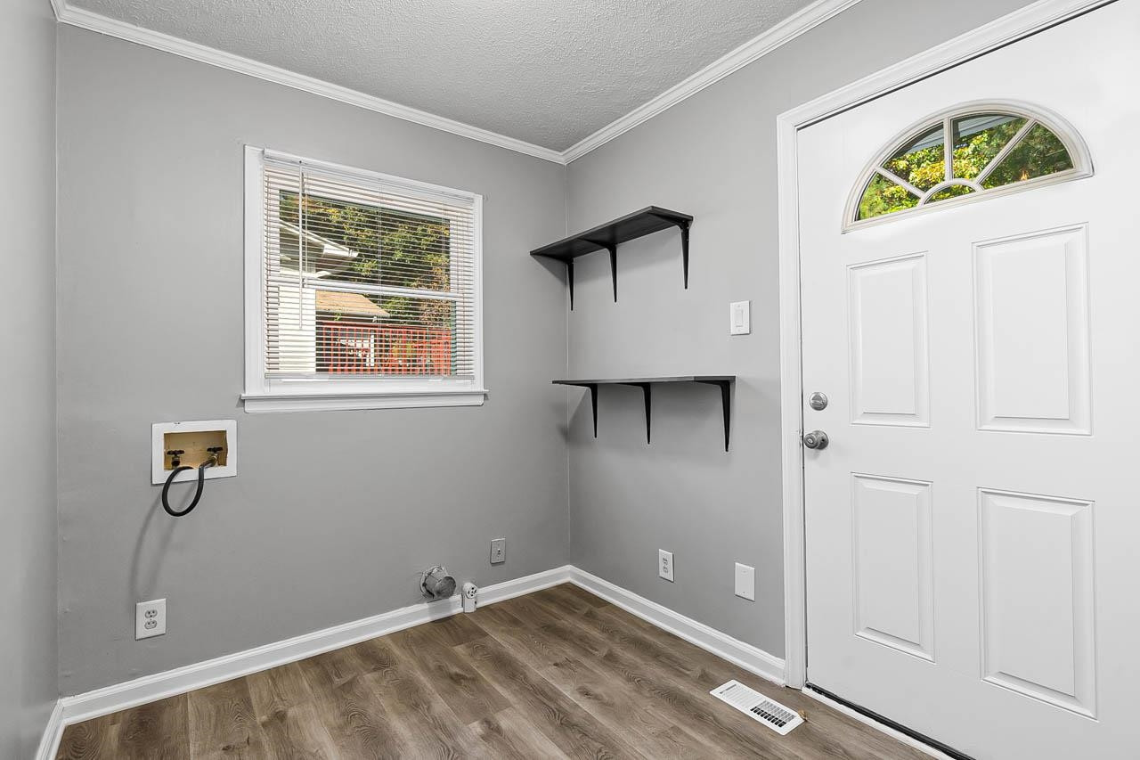 1211 Carpenter Fletcher Road