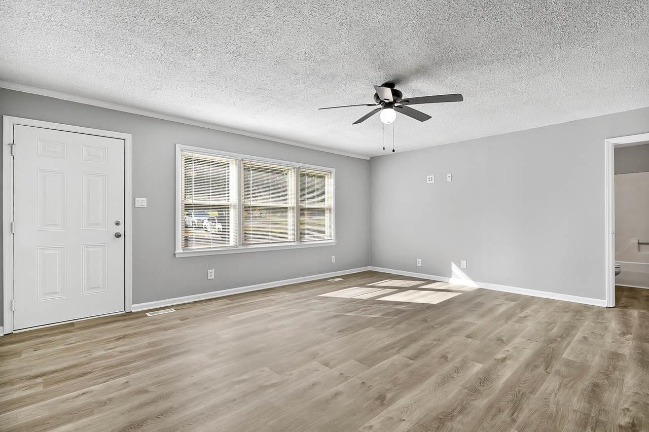 1211 Carpenter Fletcher Road