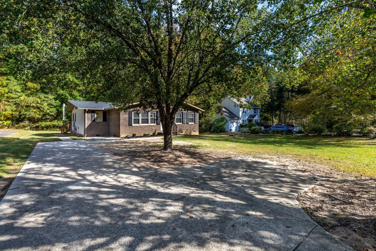 1211 Carpenter Fletcher Road