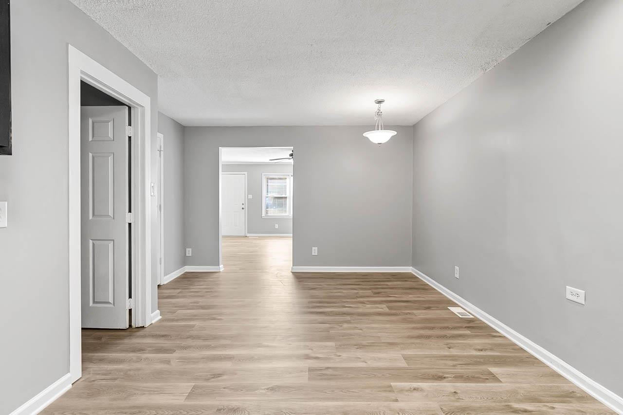 1211 Carpenter Fletcher Road