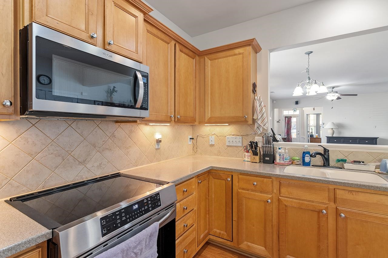 320 Fenmore Place