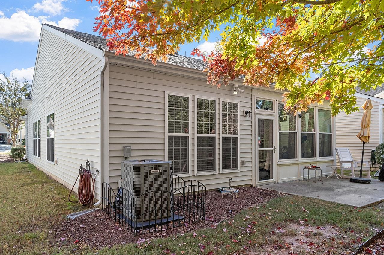 320 Fenmore Place