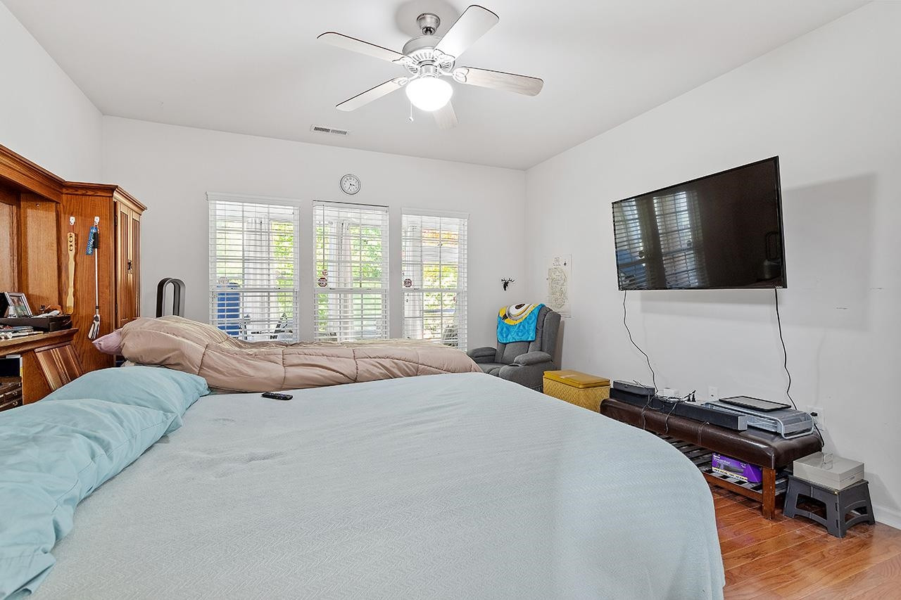 320 Fenmore Place