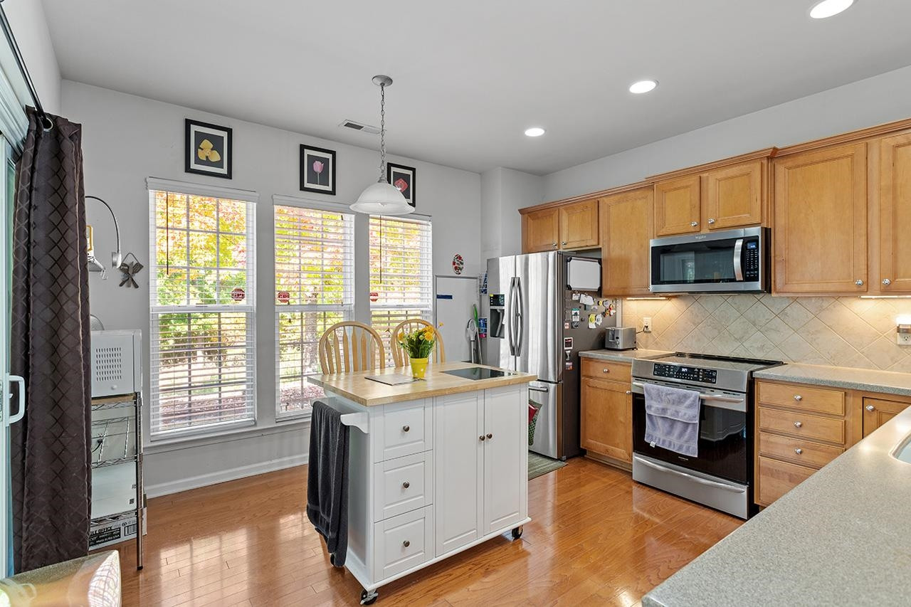 320 Fenmore Place