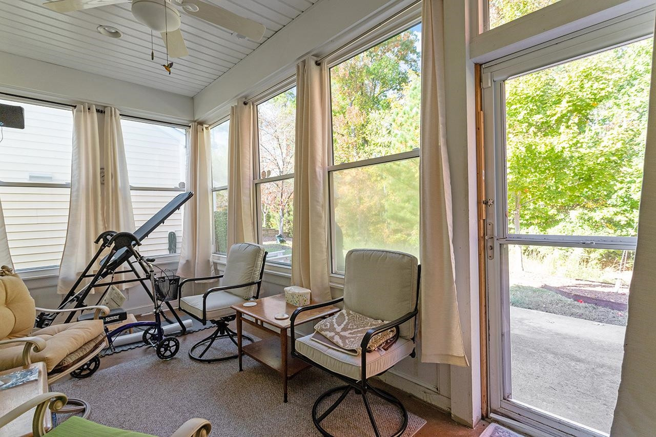 320 Fenmore Place