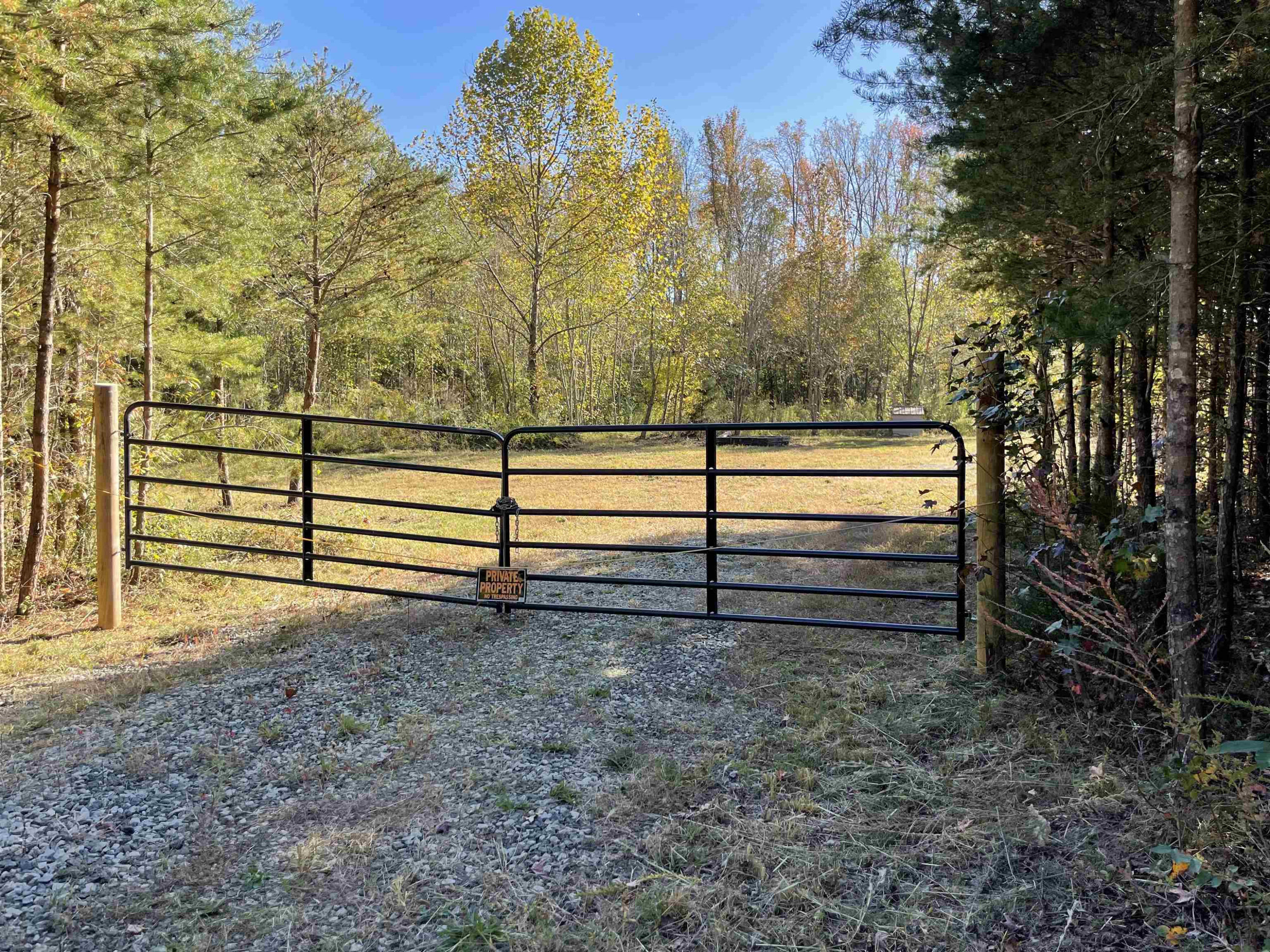 5646 Bouldin Road