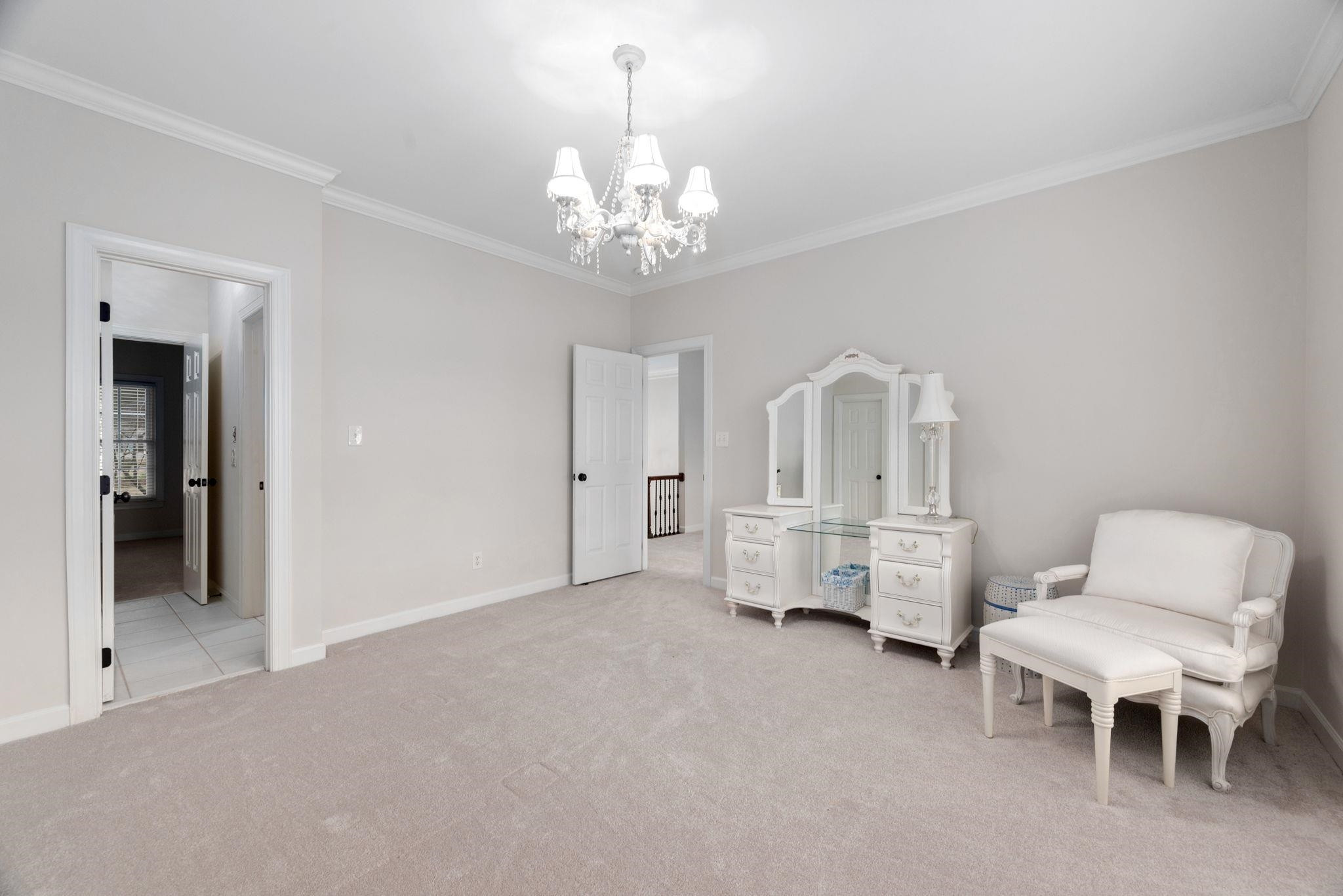 119 Summer Lakes Drive