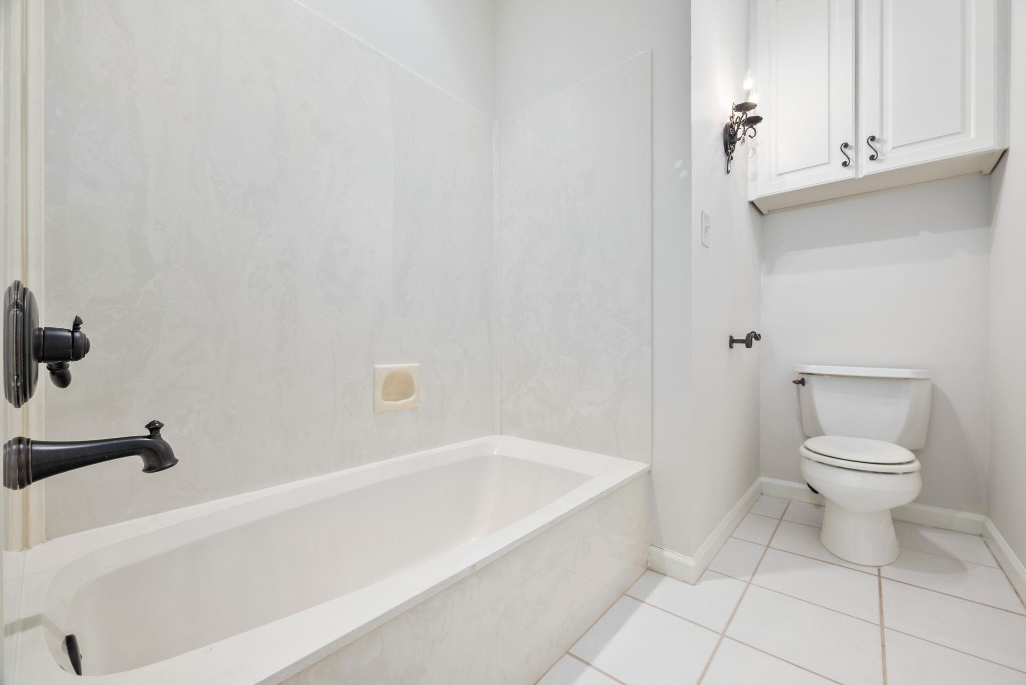 119 Summer Lakes Drive