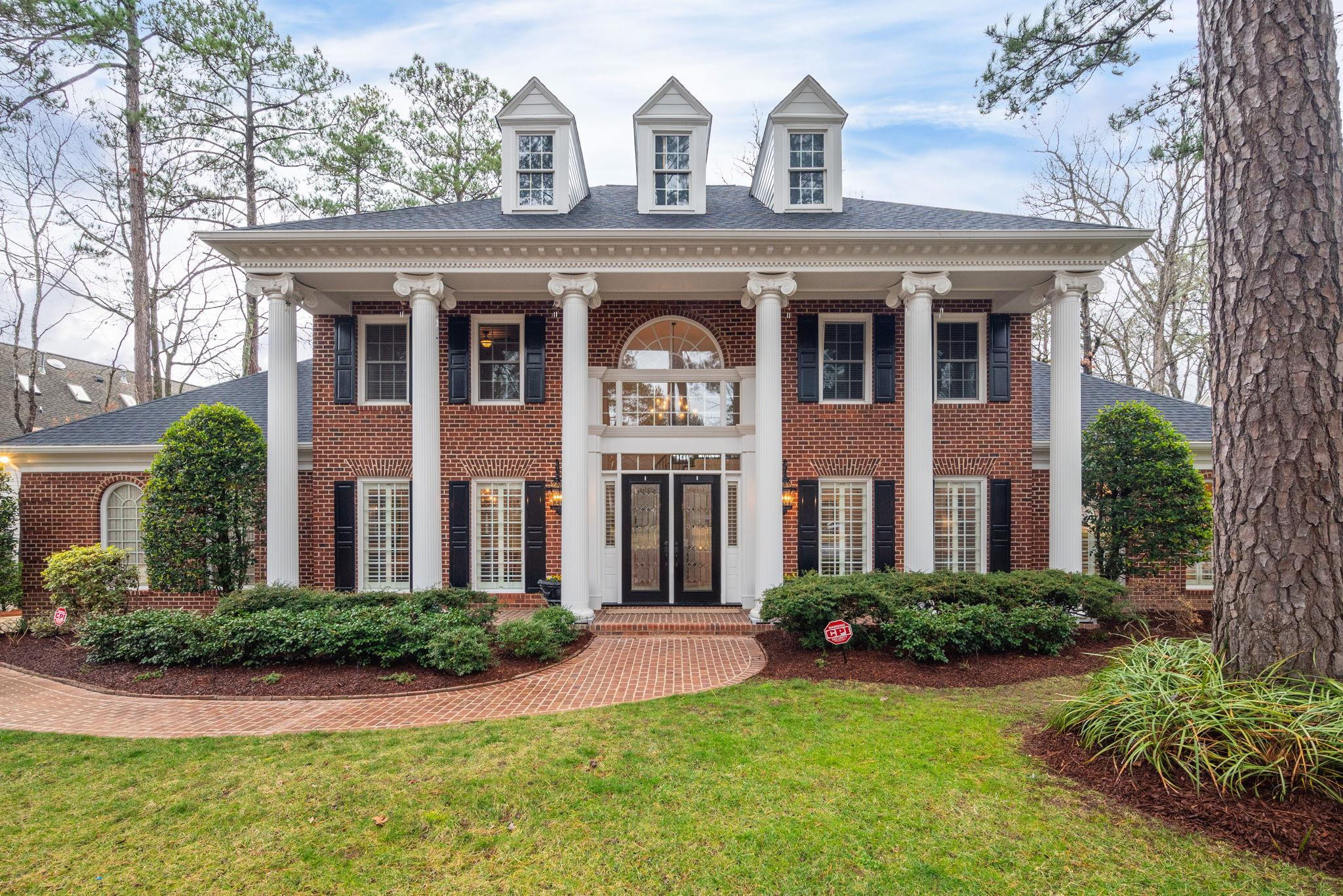 119 Summer Lakes Drive