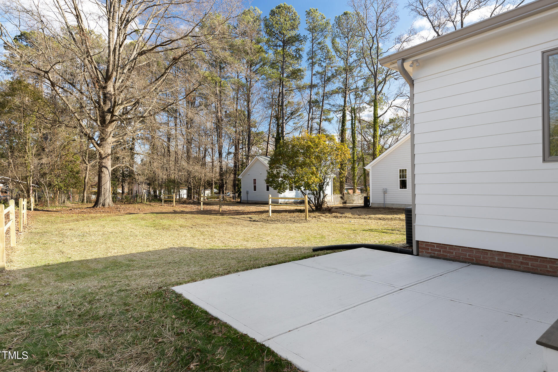 2818 Cascadilla Street