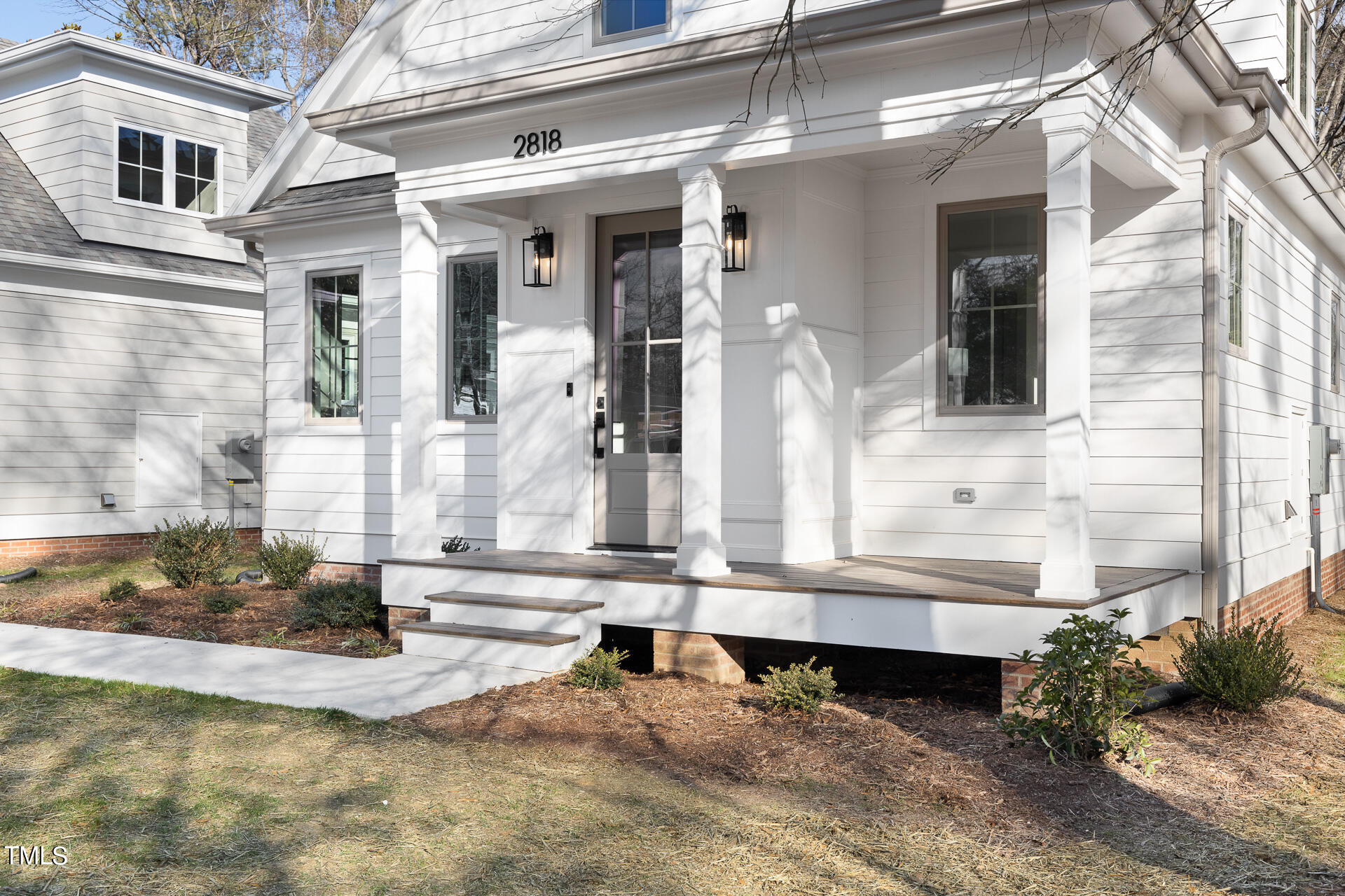 2818 Cascadilla Street