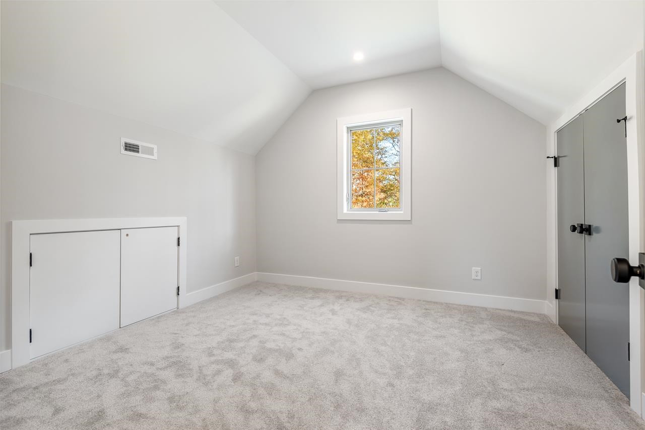 2818 Cascadilla Street