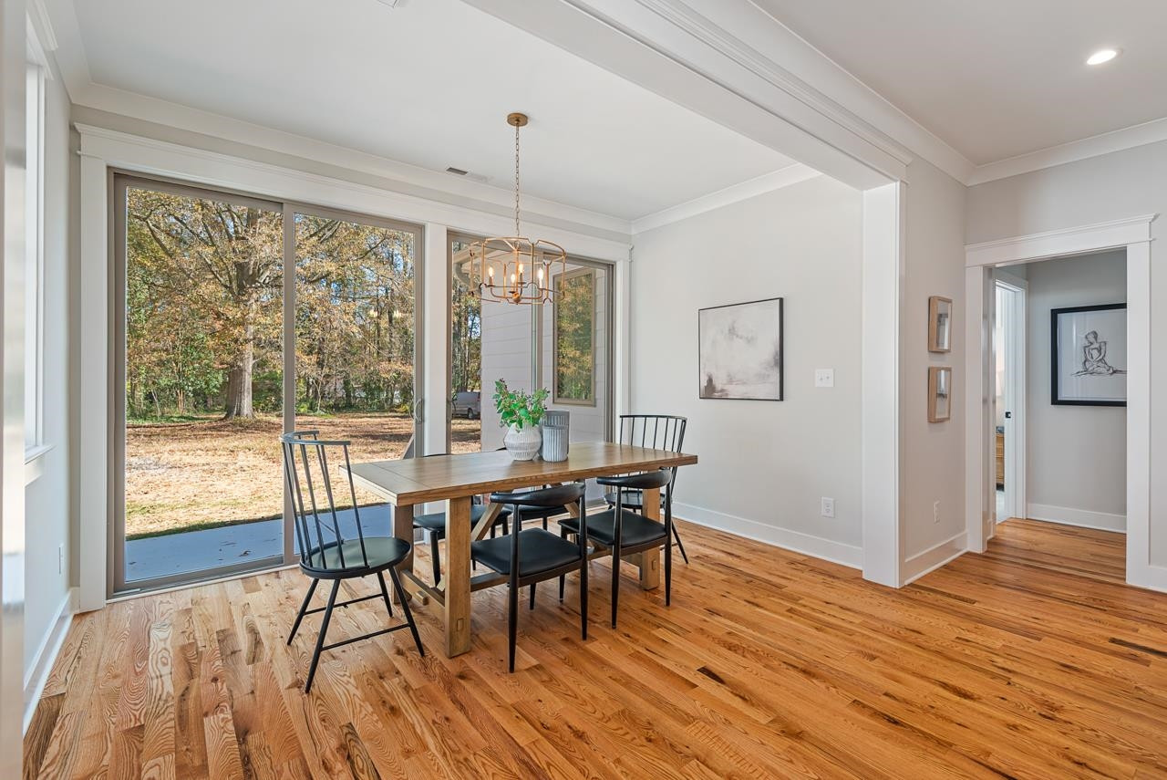 2818 Cascadilla Street