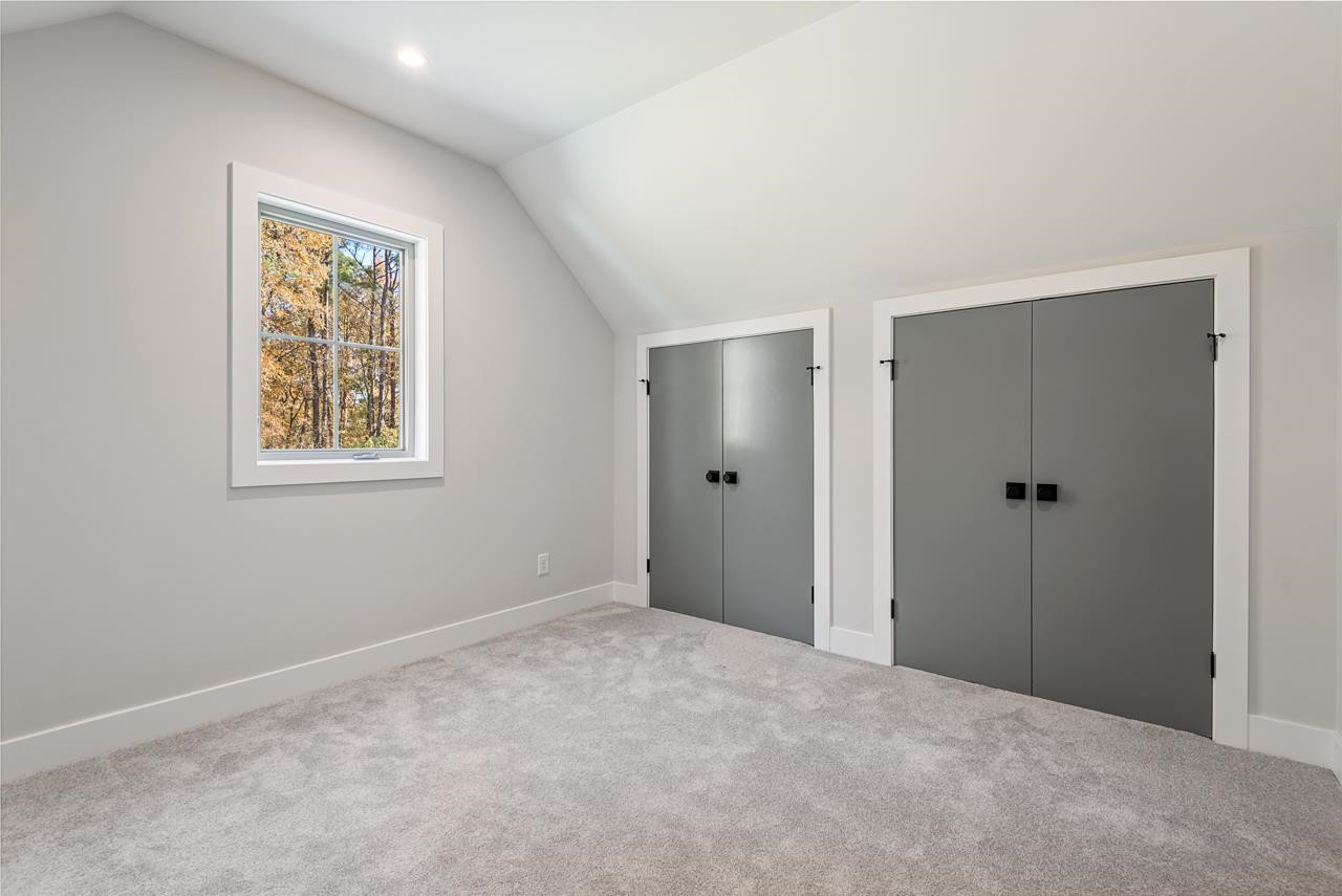 2818 Cascadilla Street