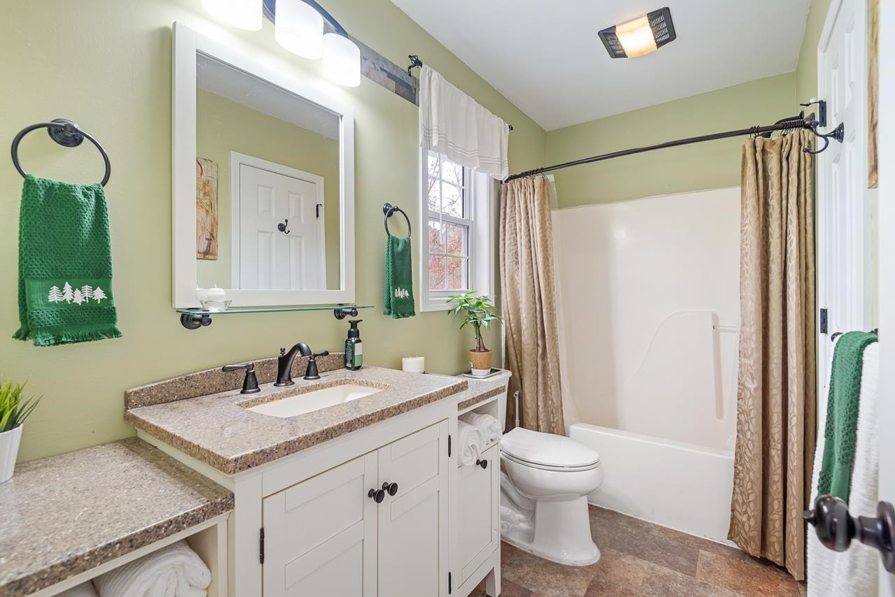 2760 Lynndale Court