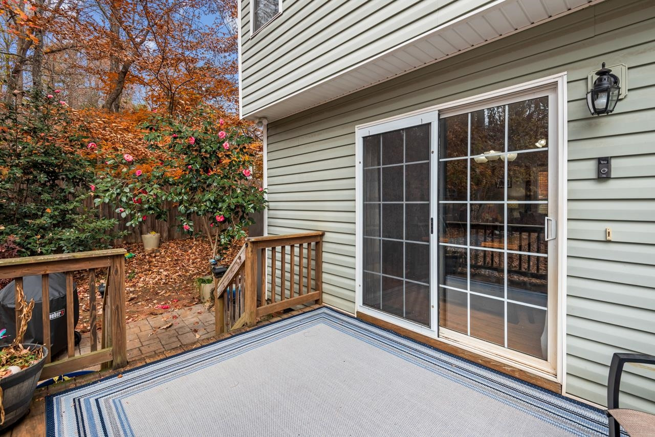2760 Lynndale Court