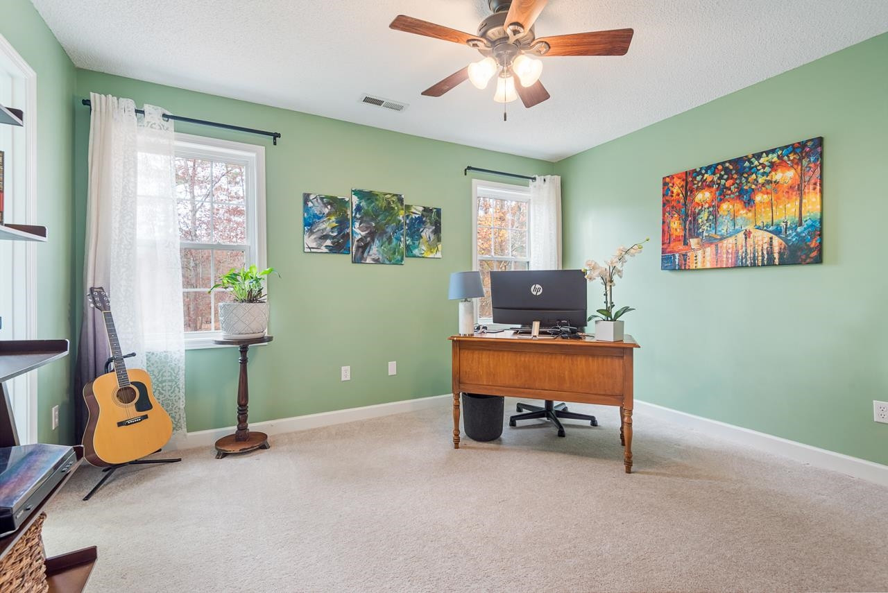 2760 Lynndale Court