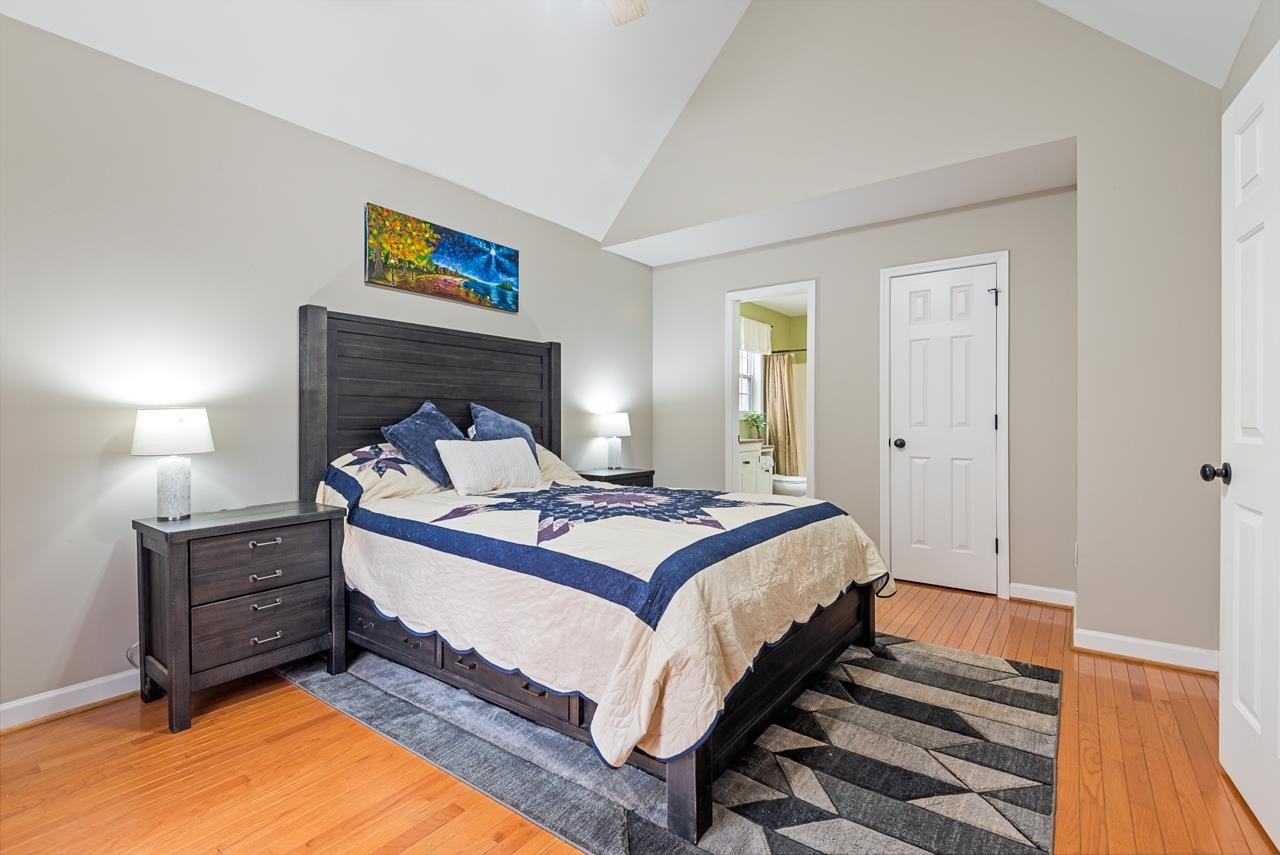 2760 Lynndale Court