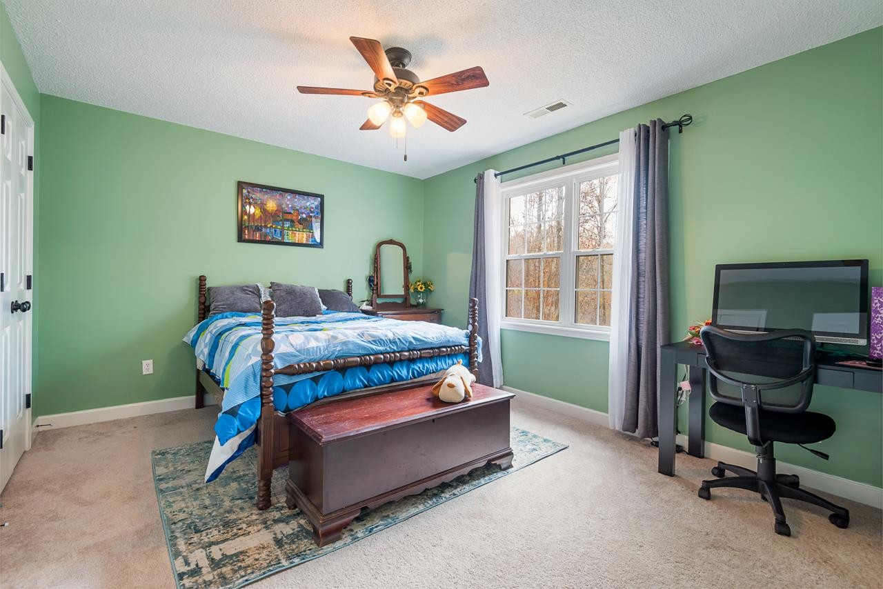 2760 Lynndale Court
